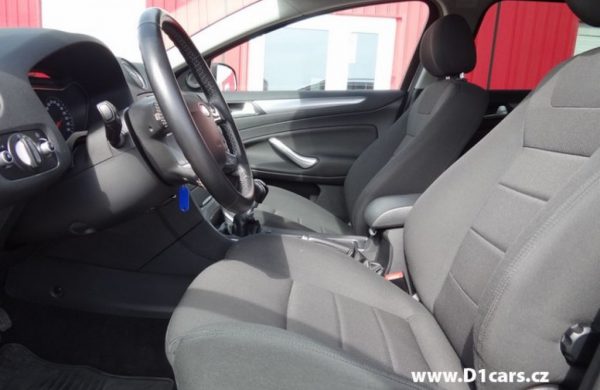 Ford Mondeo 2.0 TDCi Titanium NAVI, ZIMNÍ PAKET, nabídka A76/16