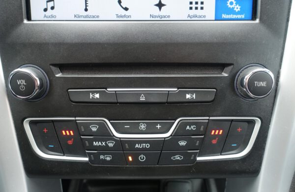 Ford Mondeo 2.0 TDCi LED SVĚTLA,PANORAMA,SYNC 3, nabídka A77/20