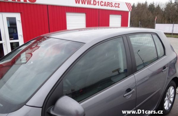 Volkswagen Golf 1.6 16V DIGI KLIMA, SERVISNÍ KNÍŽKA, nabídka A7/15