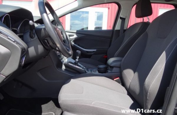 Ford Focus 1.6 EcoBoost Titanium ZIMNÍ PAKET, nabídka A80/15