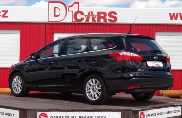 Ford Focus 1.6 EcoBoost Titanium ZIMNÍ PAKET, nabídka A80/15