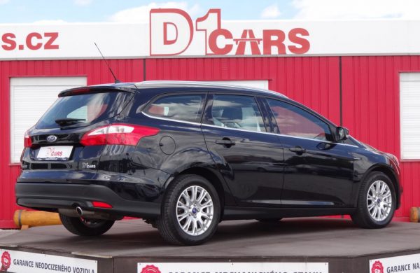 Ford Focus 1.6 EcoBoost Titanium ZIMNÍ PAKET, nabídka A80/15