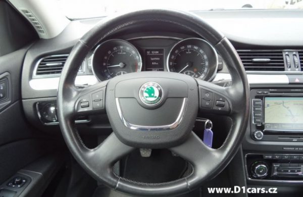 Škoda Superb 2.0 TDi CR NAVIGACE, VYHŘ. SEDADLA, nabídka A81/15