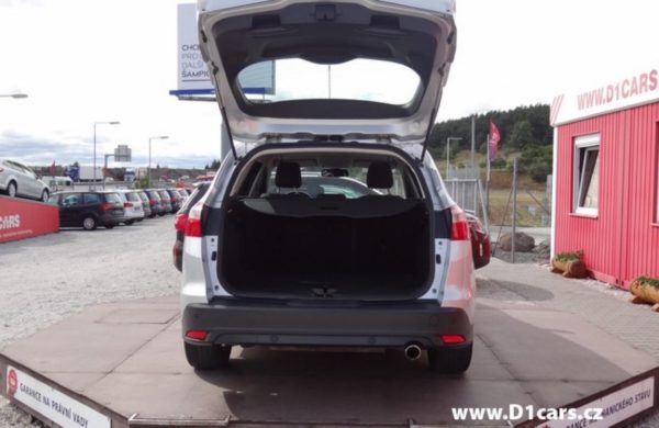 Ford Focus 2.0 TDCi Titanium NAVI,ZIMNÍ  PAKET, nabídka A83/17