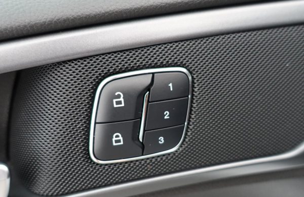 Ford Mondeo 2.0 TDCi Titanium 132 kW LED SVĚTLA, nabídka A83/22