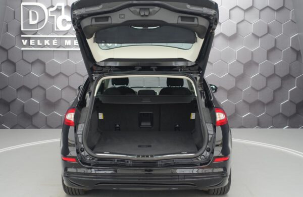 Ford Mondeo 2.0 TDCi Titanium LED SVĚTLA, SYNC3, nabídka A85/21