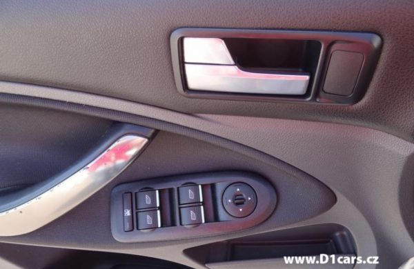 Ford C-MAX 2.0 TDCi Titanium SERVISNÍ KNÍŽKA, nabídka A86/16