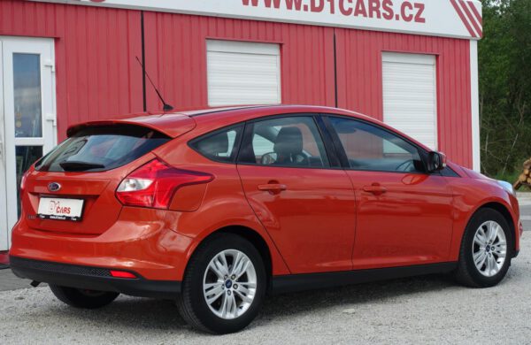 Ford Focus 1.6 16V, Automatické parkování, nabídka A86/20