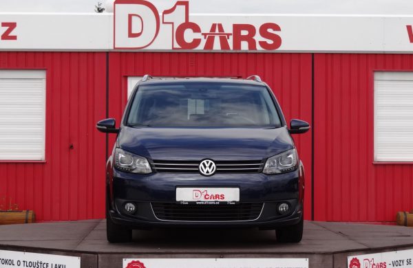 Volkswagen Touran 2.0TDi DSG 7 MÍST PANORAMA BIXENONY, nabídka A87/17