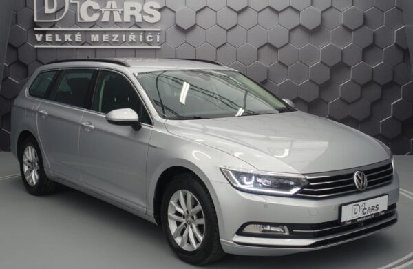 Volkswagen Passat 2.0 TDi Bi-XENONY, ACC ,KAMERA 360°, nabídka A87/20