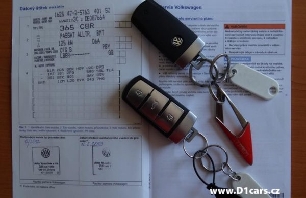 Volkswagen Passat 2.0 TDi Alltrack DSG BI-XENONY,NAVI, nabídka A90/17