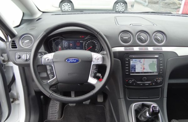 Ford S-MAX 2.0 TDCi CZ NAVIGACE, ZIMNÍ PAKET, nabídka A90/18