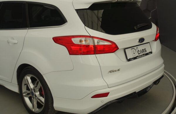 Ford Focus 2.0 TDCi Titanium SPORT XENONY,BLIS, nabídka A91/21