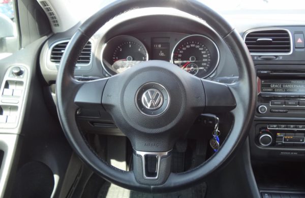 Volkswagen Golf 1.6 TDi Comfortline, CLIMATRONIC, nabídka A92/18