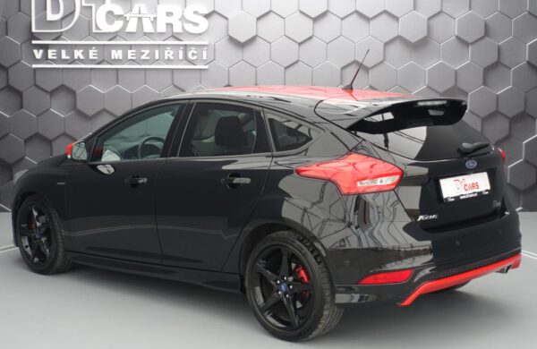 Ford Focus 2.0 TDCi SPORT RED & BLACK EDITION, nabídka A92/20