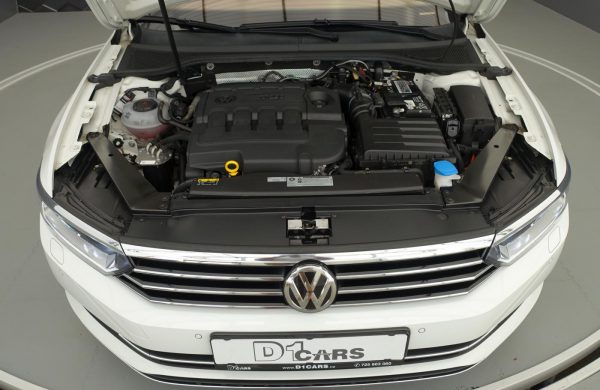Volkswagen Passat 2.0 TDi Highline BI-XENONY REZERVOV, nabídka A93/22