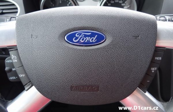 Ford Focus 1.6 TDCi TEMPOMAT, VYHŘÍVANÁ SEDADLA, nabídka A94/15