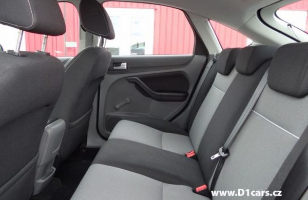 Ford Focus 1.6 TDCi TEMPOMAT, VYHŘÍVANÁ SEDADLA, nabídka A94/15