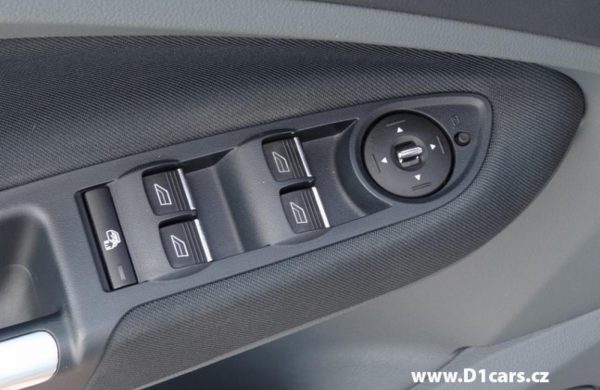 Ford C-MAX 1.6 TDCi Titanium CZ NAVI, PANORAMA, nabídka A95/17