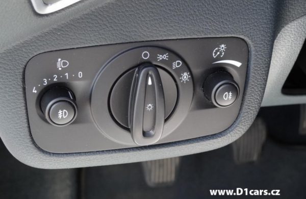 Ford C-MAX 1.6 TDCi Titanium CZ NAVI, PANORAMA, nabídka A95/17