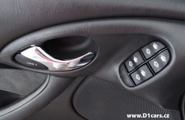 Ford Focus 1.6 16V GHIA KLIMATIZACE, nabídka A96/15