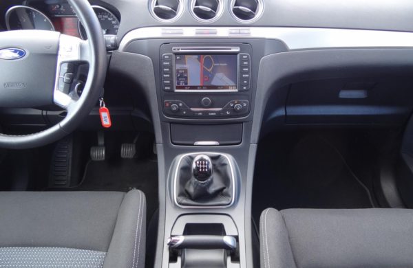Ford S-MAX 2.0 TDCi 7 MÍST XENONY, NAVIGACE CZ, nabídka A96/18