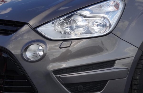 Ford S-MAX 2.0 TDCi 7 MÍST XENONY, NAVIGACE CZ, nabídka A96/18