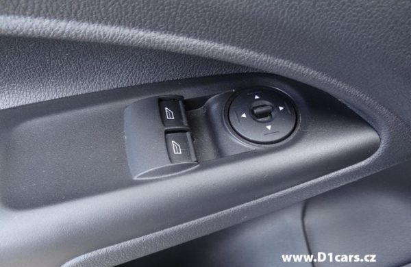 Ford Transit Connect 1.6 TDCi KLIMA 3 MÍSTA TEMPOMAT, nabídka A97/17