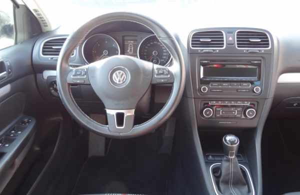 Volkswagen Golf 1.6 TDi MATCH EDITION  NEZ. TOPENÍ, nabídka A99/18