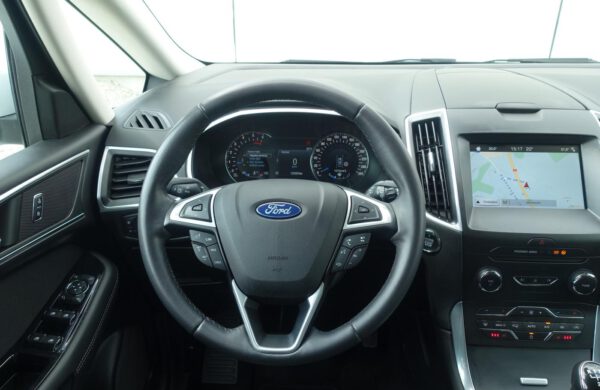 Ford S-MAX 2.0 TDCi Titanium LEDsvětla SYNC 3, nabídka A99/21