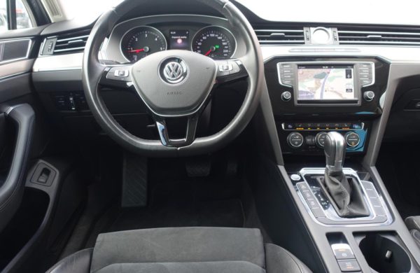 Volkswagen Passat 2.0 TDi Highline DSG 140kW LED,NAVI, nabídka A9/20