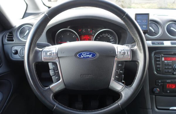 Ford Galaxy 2.0 TDCi ZIMNÍ PAKET, nabídka AV10/21