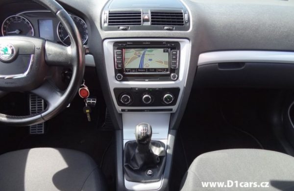 Škoda Octavia 1.6 TDi NAVIGACE, VYHŘÍVANÁ SEDADLA, nabídka AV11/16