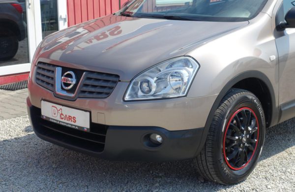 Nissan Qashqai 1.6i KLIMATIZACE, KOUPENO V ČR, nabídka AV12/19