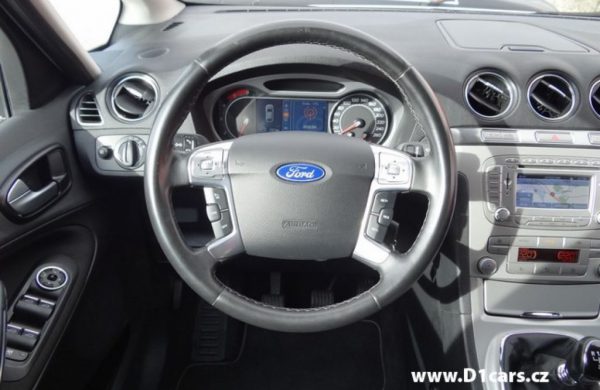 Ford S-MAX 2.0 TDCi Titanium NAVI, ZIMNÍ PAKET, nabídka AV15/15