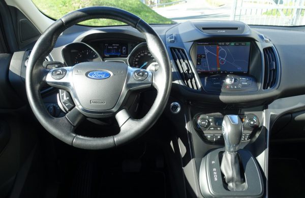 Ford Kuga 2.0 TDCi 4×4 ZIMNÍ PAKET, nabídka AV17/22