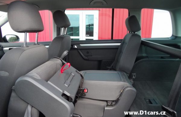 Volkswagen Touran 2.0 TDI Highline 100 kW, Vyhř. sedadla, nabídka AV19/14