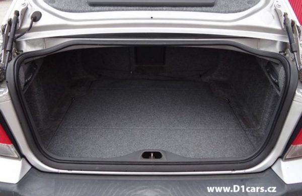 Volvo S60 2.4 D5 AUTOMAT, AUT.KLIMA, NEZ.TOPENÍ, nabídka AV19/16