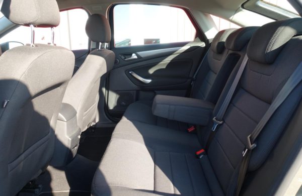 Ford Mondeo 2.0 TDCi Titanium ZIMNÍ PAKET,CEBIA, nabídka AV20/19