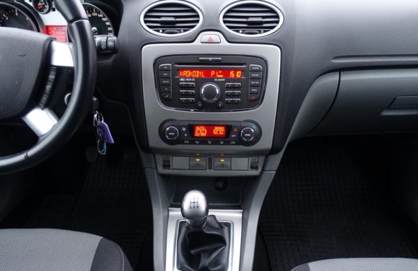 Ford Focus 1.6 TDCi Style VYHŘ. SKLO + SEDADLA, nabídka AV24/18