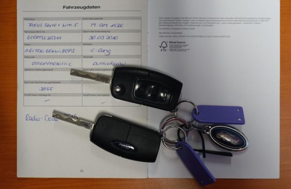 Ford Focus 1.6 TDCi Style VYHŘ. SKLO + SEDADLA, nabídka AV24/18
