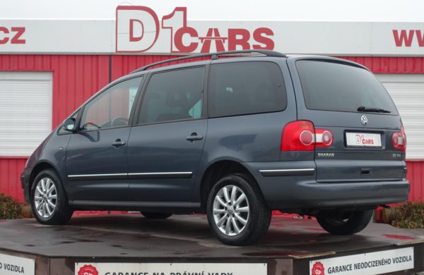 Volkswagen Sharan 2.0 TDi VYHŘ. SKLO + SEDADLA,XENONY, nabídka AV25/18