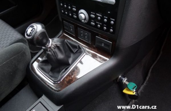 Ford Mondeo 2.0 TDCi Ghia 2.0 TDCi Ghia ZIMNÍ PAKET, SERVISKA, nabídka AV31/14