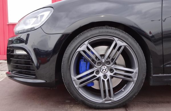 Volkswagen Golf R 2.0 TSi 199 kW 4×4 CZ NAVIGACE, nabídka AV3/18