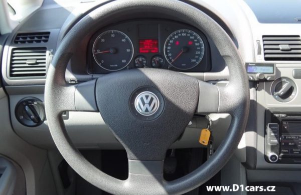 Volkswagen Touran 1.9 TDi, nabídka AV4/17