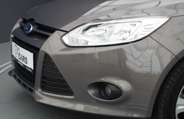 Ford Focus 1.6 Duratec Ti-VCT, nabídka AV6/21