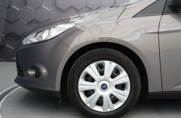 Ford Focus 1.6 Duratec Ti-VCT, nabídka AV6/21