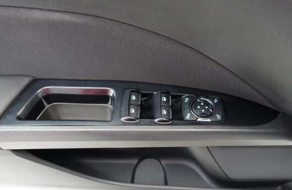 Ford Mondeo 2.0 TDCi Titanium ZIMNÍ PAKET NAVI, nabídka AV8/21