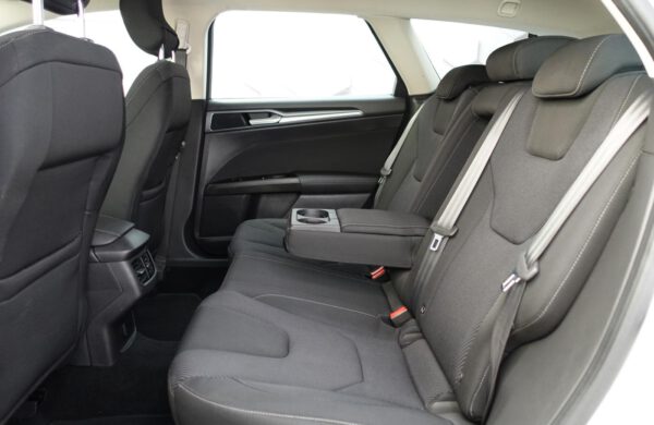 Ford Mondeo 2.0 TDCi Titanium ZIMNÍ PAKET NAVI, nabídka AV8/21