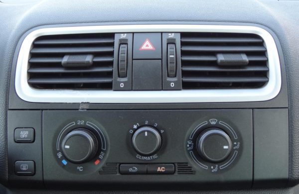 Škoda Roomster 1.6 16V VYHŘ. SEDADLA, KLIMATIZACE, nabídka AV9/18